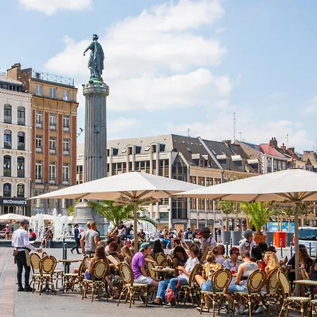 In The Heart Of Old Lille: Rue De La Monnaie *